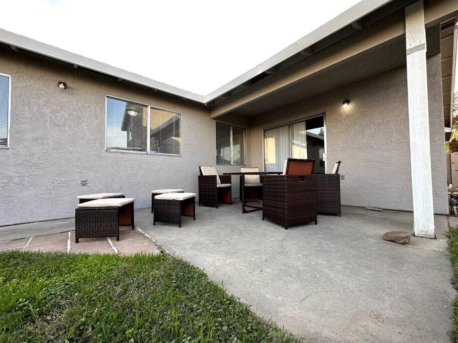 Comfortable House W/ Wi-Fi/Tv - Turlock,Ca エクステリア 写真