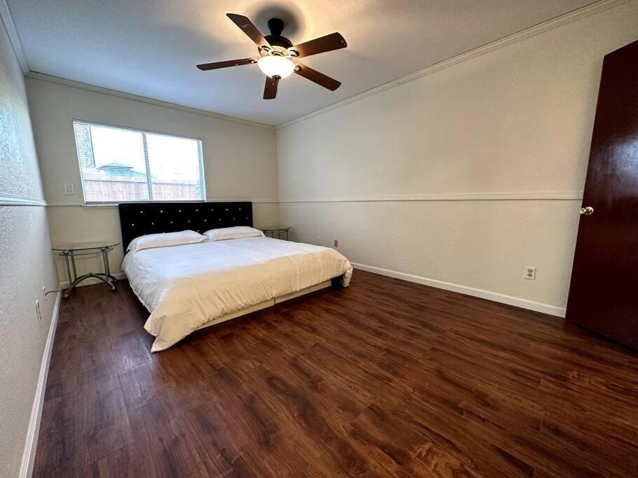 Comfortable House W/ Wi-Fi/Tv - Turlock,Ca エクステリア 写真